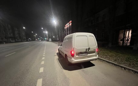 Volkswagen Caddy II, 2001 год, 250 000 рублей, 1 фотография