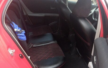 Toyota Yaris III рестайлинг, 2007 год, 670 000 рублей, 7 фотография