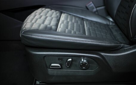 Cadillac Escalade V, 2025 год, 20 380 000 рублей, 12 фотография