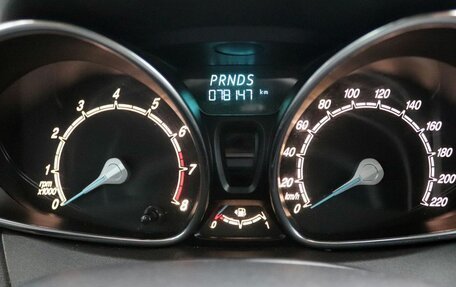 Ford Fiesta, 2016 год, 899 000 рублей, 17 фотография