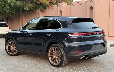 Porsche Cayenne III, 2023 год, 12 900 000 рублей, 2 фотография