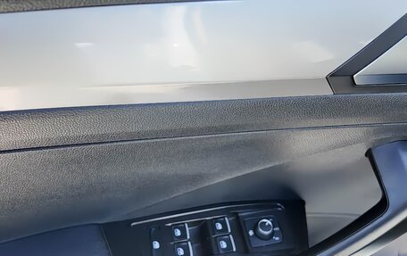 Volkswagen T-Roc I, 2022 год, 1 750 000 рублей, 11 фотография