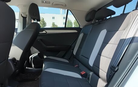 Volkswagen T-Roc I, 2022 год, 1 750 000 рублей, 17 фотография