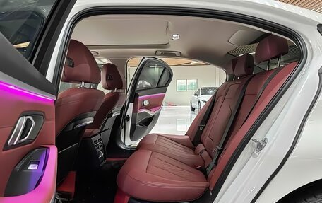 BMW 3 серия, 2022 год, 2 850 000 рублей, 18 фотография