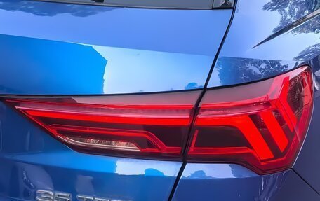 Audi Q3, 2022 год, 2 450 000 рублей, 8 фотография