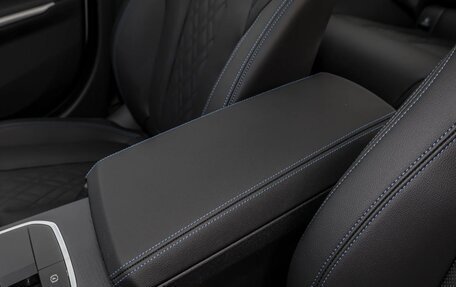 BMW 3 серия, 2025 год, 4 650 000 рублей, 12 фотография