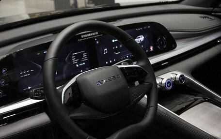 CheryExeed TXL, 2024 год, 3 800 000 рублей, 14 фотография