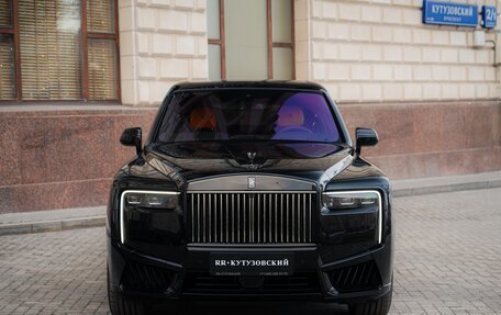 Rolls-Royce Cullinan, 2025 год, 71 500 000 рублей, 6 фотография