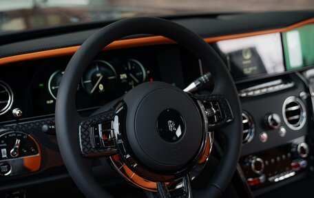 Rolls-Royce Cullinan, 2025 год, 71 500 000 рублей, 18 фотография