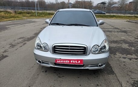Hyundai Sonata IV рестайлинг, 2005 год, 310 000 рублей, 1 фотография