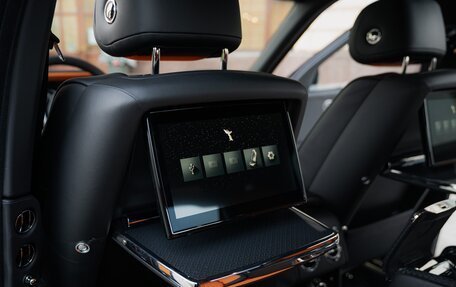 Rolls-Royce Cullinan, 2025 год, 71 500 000 рублей, 37 фотография