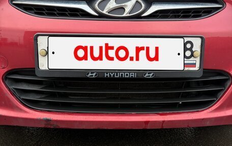 Hyundai Solaris II рестайлинг, 2012 год, 3 фотография