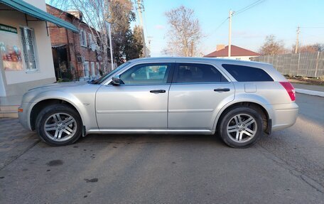 Dodge Magnum, 2005 год, 800 000 рублей, 2 фотография