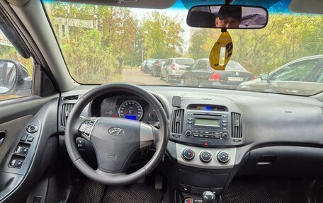 Hyundai Elantra IV, 2010 год, 5 фотография