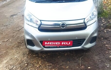 Nissan Dayz I рестайлинг, 2018 год, 850 000 рублей, 2 фотография