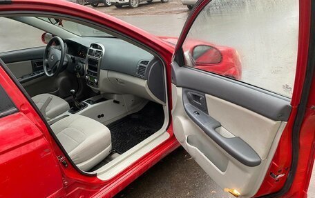 KIA Cerato I, 2004 год, 200 000 рублей, 8 фотография