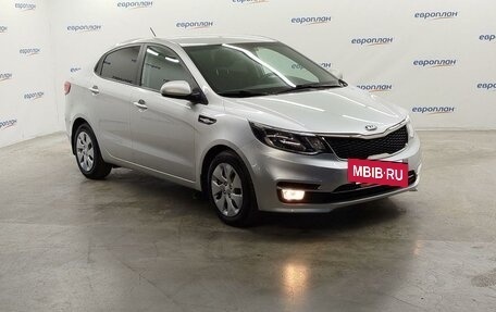 KIA Rio III рестайлинг, 2017 год, 950 000 рублей, 2 фотография