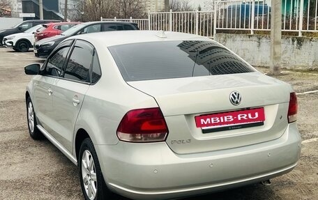 Volkswagen Polo VI (EU Market), 2011 год, 695 000 рублей, 4 фотография
