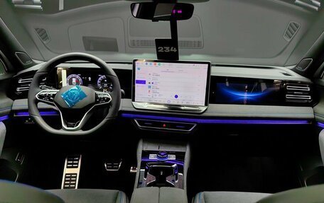 Volkswagen Tiguan, 2025 год, 5 150 000 рублей, 14 фотография