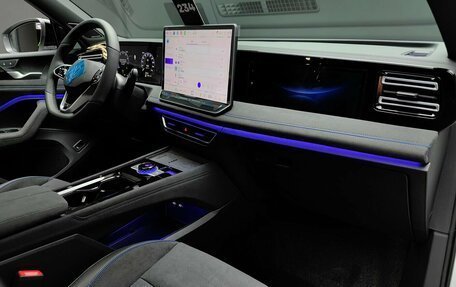 Volkswagen Tiguan, 2025 год, 5 150 000 рублей, 21 фотография