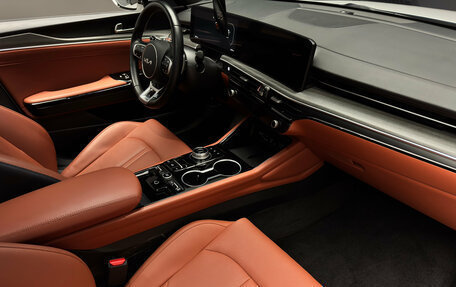 KIA K5, 2024 год, 3 700 000 рублей, 18 фотография