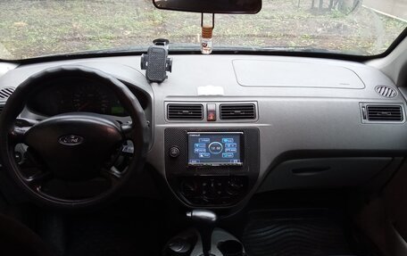 Ford Focus II рестайлинг, 2005 год, 400 000 рублей, 12 фотография