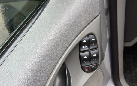 Ford Focus II рестайлинг, 2005 год, 400 000 рублей, 18 фотография