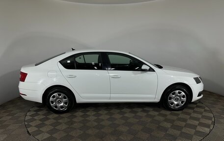 Skoda Octavia, 2019 год, 1 250 000 рублей, 4 фотография