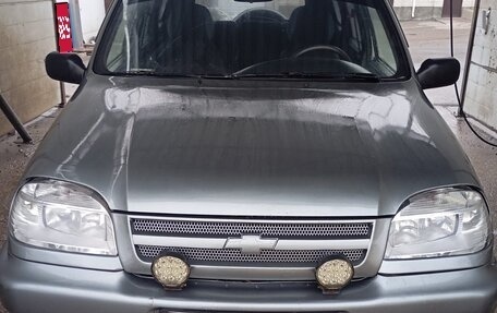 Chevrolet Niva I рестайлинг, 2005 год, 370 000 рублей, 1 фотография