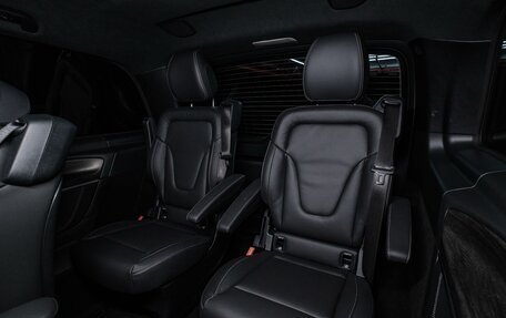 Mercedes-Benz V-Класс, 2025 год, 14 800 000 рублей, 28 фотография