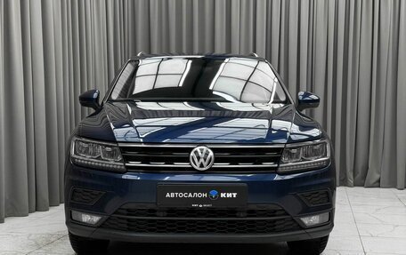 Volkswagen Tiguan II, 2017 год, 2 049 000 рублей, 2 фотография
