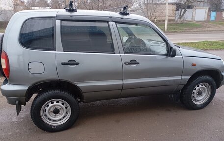 Chevrolet Niva I рестайлинг, 2005 год, 370 000 рублей, 6 фотография