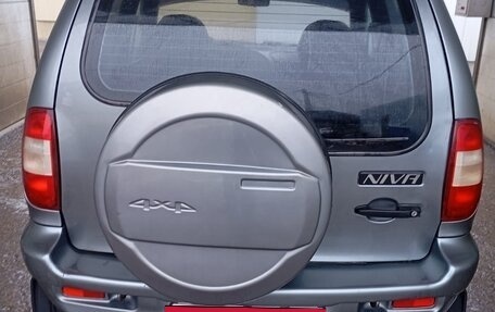 Chevrolet Niva I рестайлинг, 2005 год, 370 000 рублей, 9 фотография