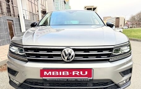 Volkswagen Tiguan II, 2020 год, 3 150 000 рублей, 2 фотография