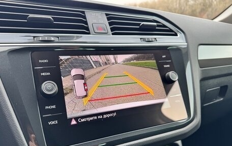 Volkswagen Tiguan II, 2020 год, 3 150 000 рублей, 17 фотография