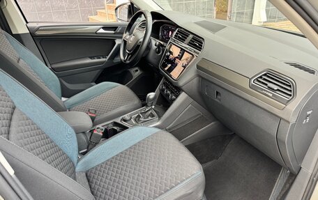 Volkswagen Tiguan II, 2020 год, 3 150 000 рублей, 22 фотография