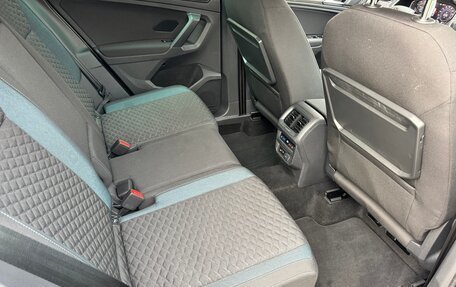 Volkswagen Tiguan II, 2020 год, 3 150 000 рублей, 29 фотография