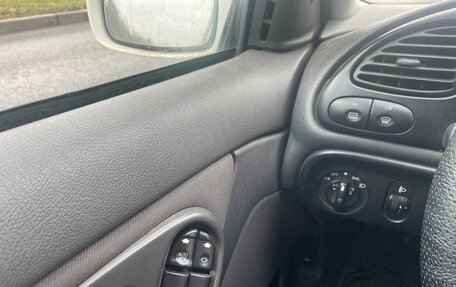 Ford Mondeo II, 2000 год, 250 000 рублей, 2 фотография