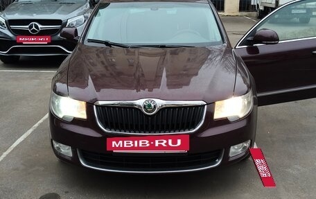 Skoda Superb III рестайлинг, 2012 год, 900 000 рублей, 28 фотография