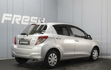 Toyota Vitz, 2012 год, 880 000 рублей, 2 фотография