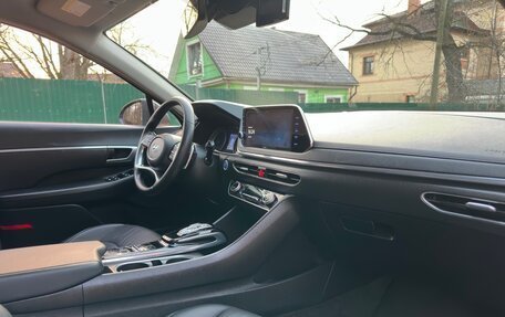 Hyundai Sonata VIII, 2019 год, 1 899 000 рублей, 23 фотография