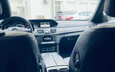 Mercedes-Benz E-Класс, 2013 год, 2 100 000 рублей, 9 фотография