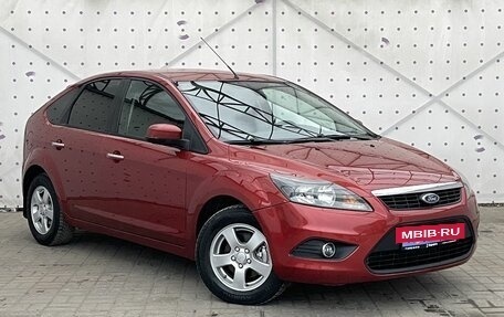 Ford Focus II рестайлинг, 2010 год, 700 000 рублей, 2 фотография