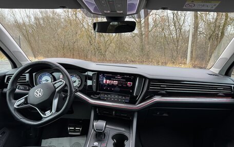 Volkswagen Touareg III, 2021 год, 7 000 000 рублей, 5 фотография