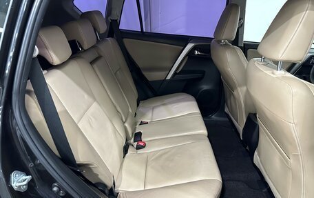 Toyota RAV4, 2014 год, 1 560 000 рублей, 26 фотография