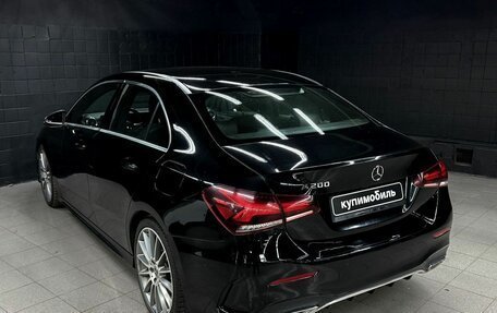 Mercedes-Benz A-Класс, 2021 год, 2 390 000 рублей, 4 фотография