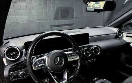 Mercedes-Benz A-Класс, 2021 год, 2 390 000 рублей, 7 фотография