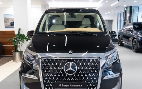 Mercedes-Benz Vito, 2022 год, 8 920 000 рублей, 2 фотография