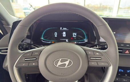 Hyundai Elantra, 2025 год, 2 850 000 рублей, 5 фотография