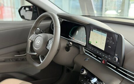 Hyundai Elantra, 2025 год, 2 850 000 рублей, 7 фотография